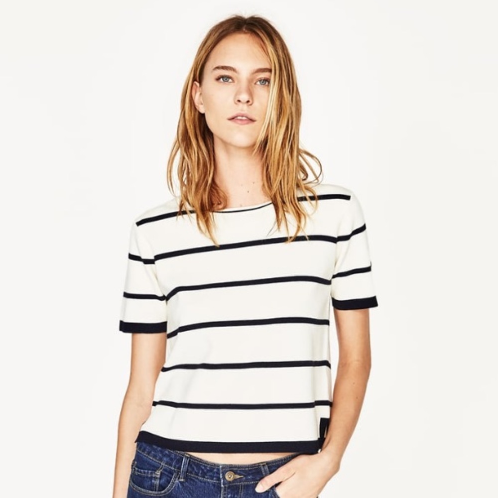 Striped short sleeve sweater